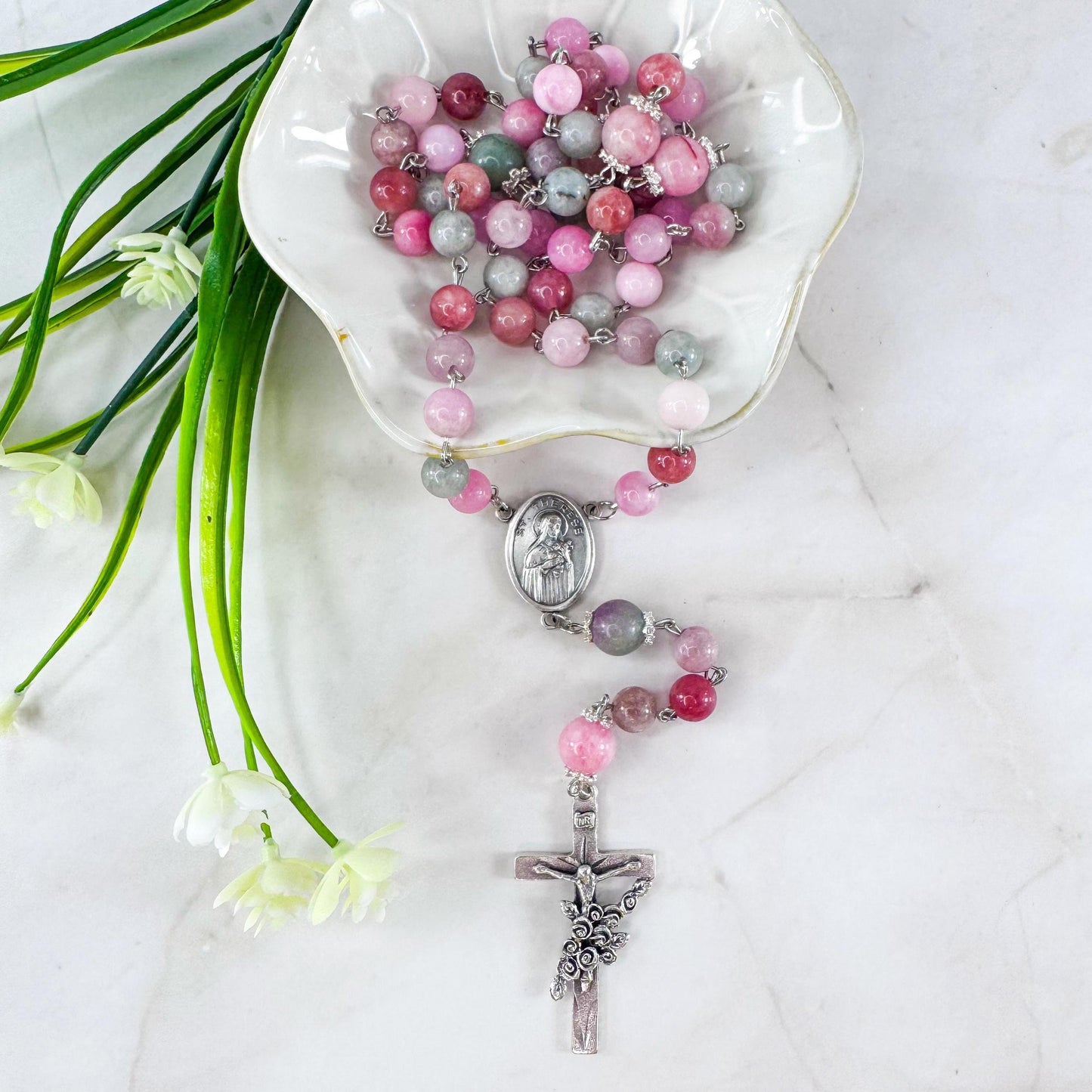 St. Thérèse of Lisieux Devotional Rosary with a 3rd class relic