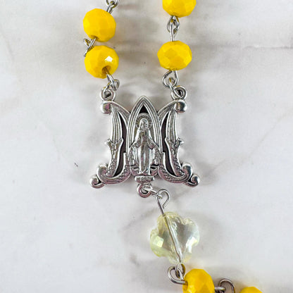 Catholic Rosary Gift Set – Yellow Crystal Beads, Miraculous Medal Centerpiece with Matching Four-Way Medal Marker, RCIA Gifts for Adults