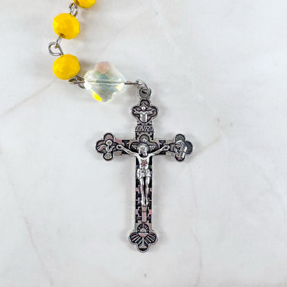 Catholic Rosary Gift Set – Yellow Crystal Beads, Miraculous Medal Centerpiece with Matching Four-Way Medal Marker, RCIA Gifts for Adults